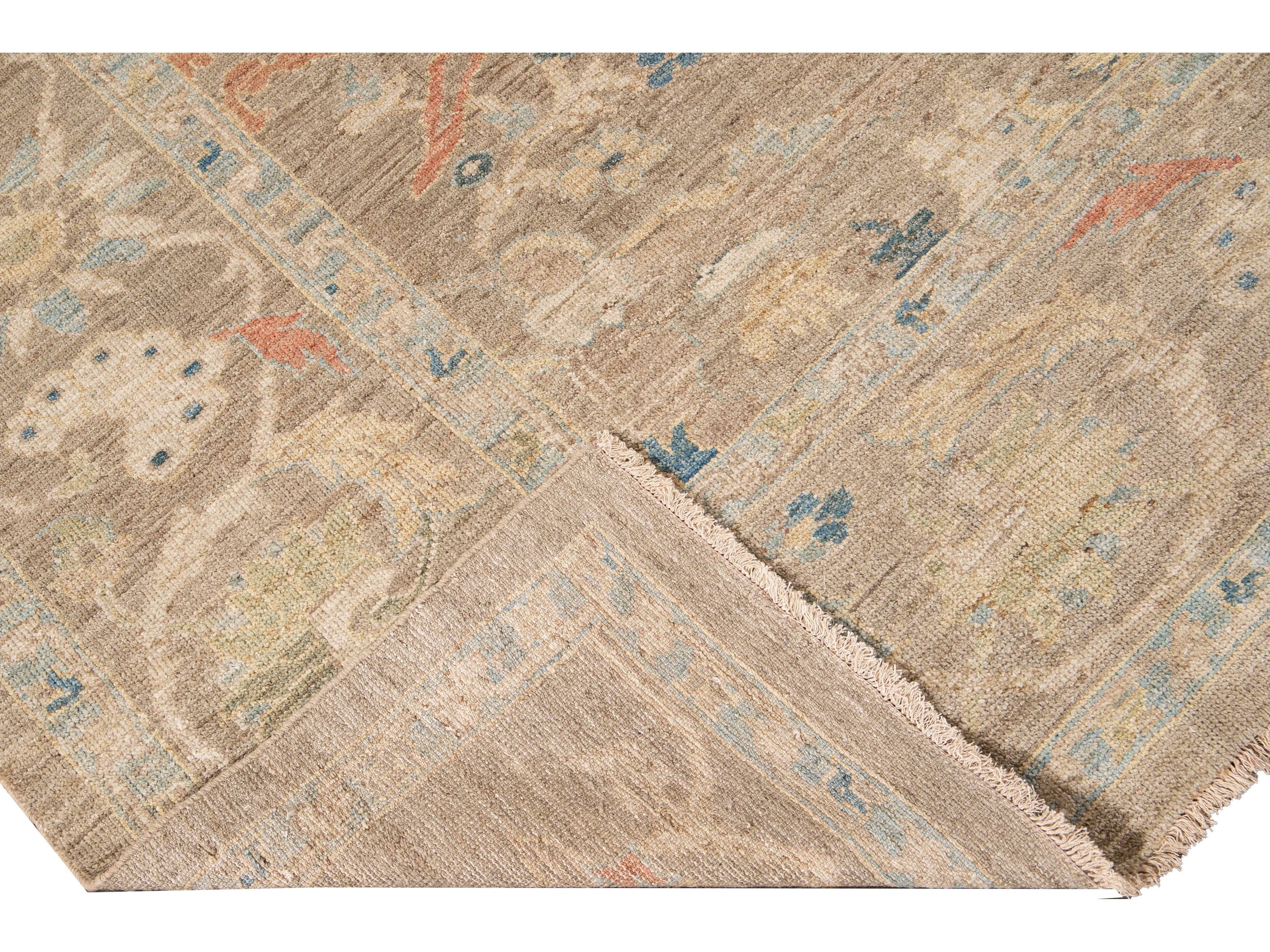 Contemporary Sultanabad Tan Handmade Geometric Floral Wool Rug