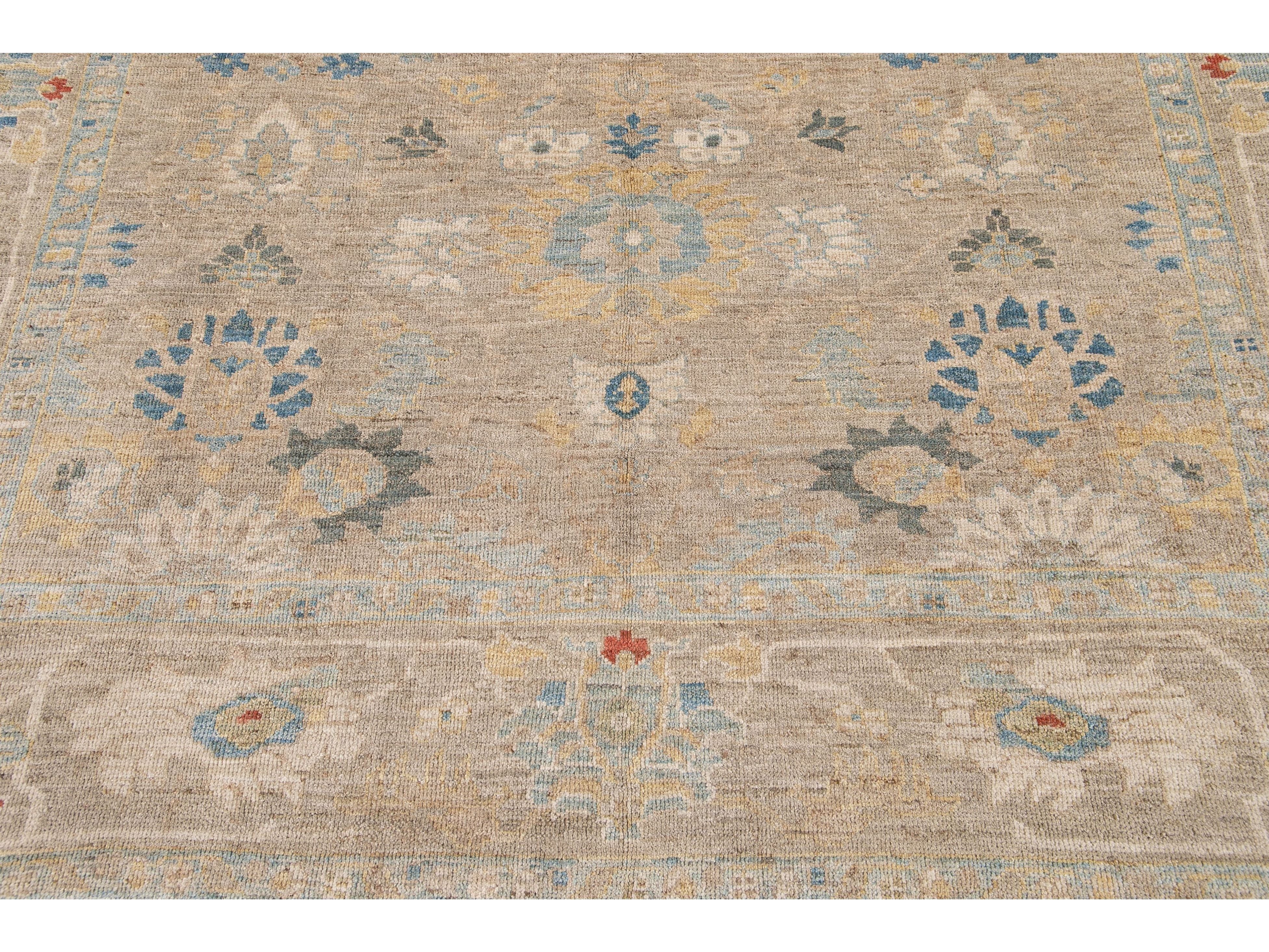 Modern Sultanabad Beige Handmade Floral Wool Rug