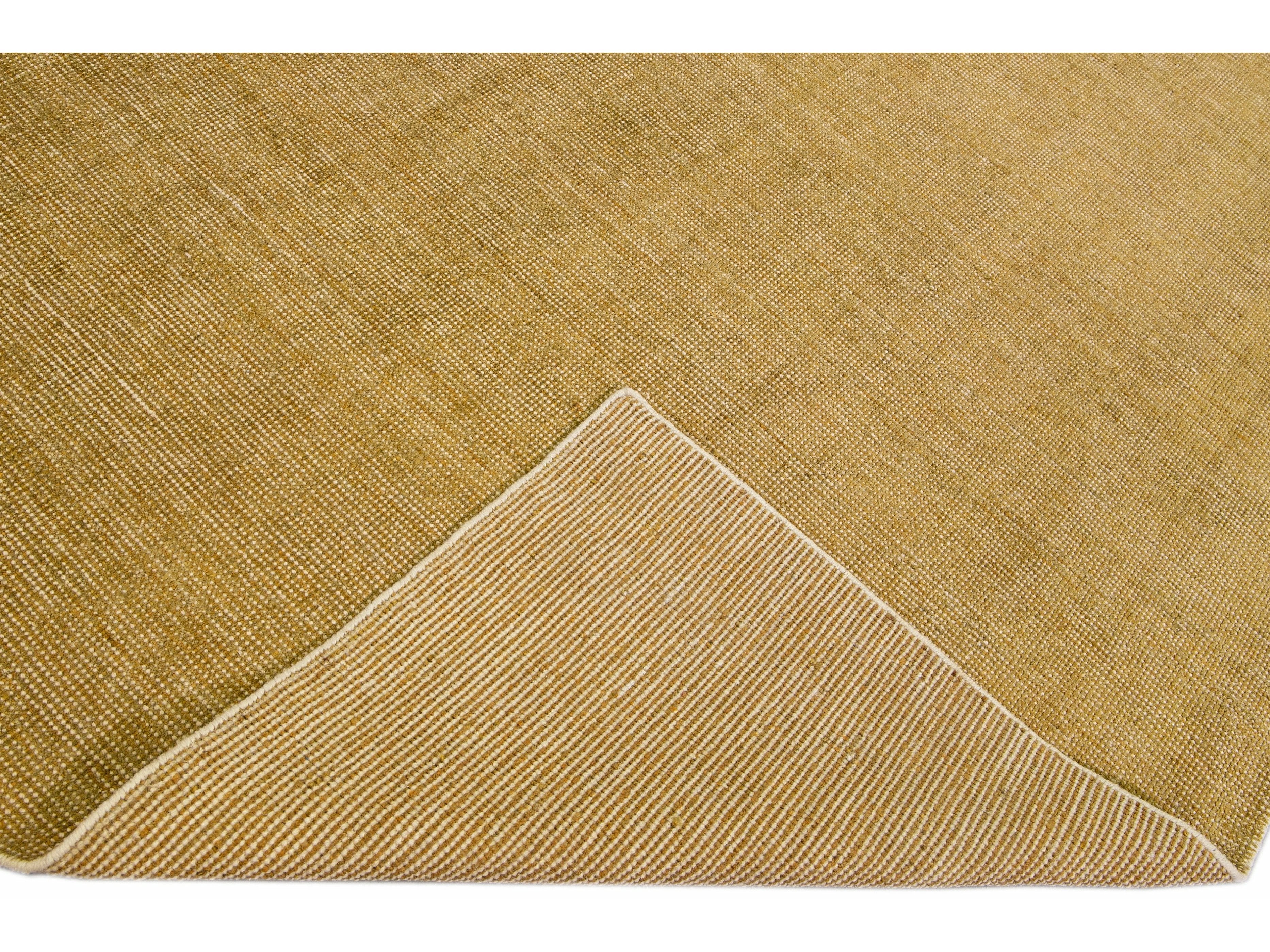 Modern Apadana's Groove Bamboo/Silk Handmade Goldenrod Rug
