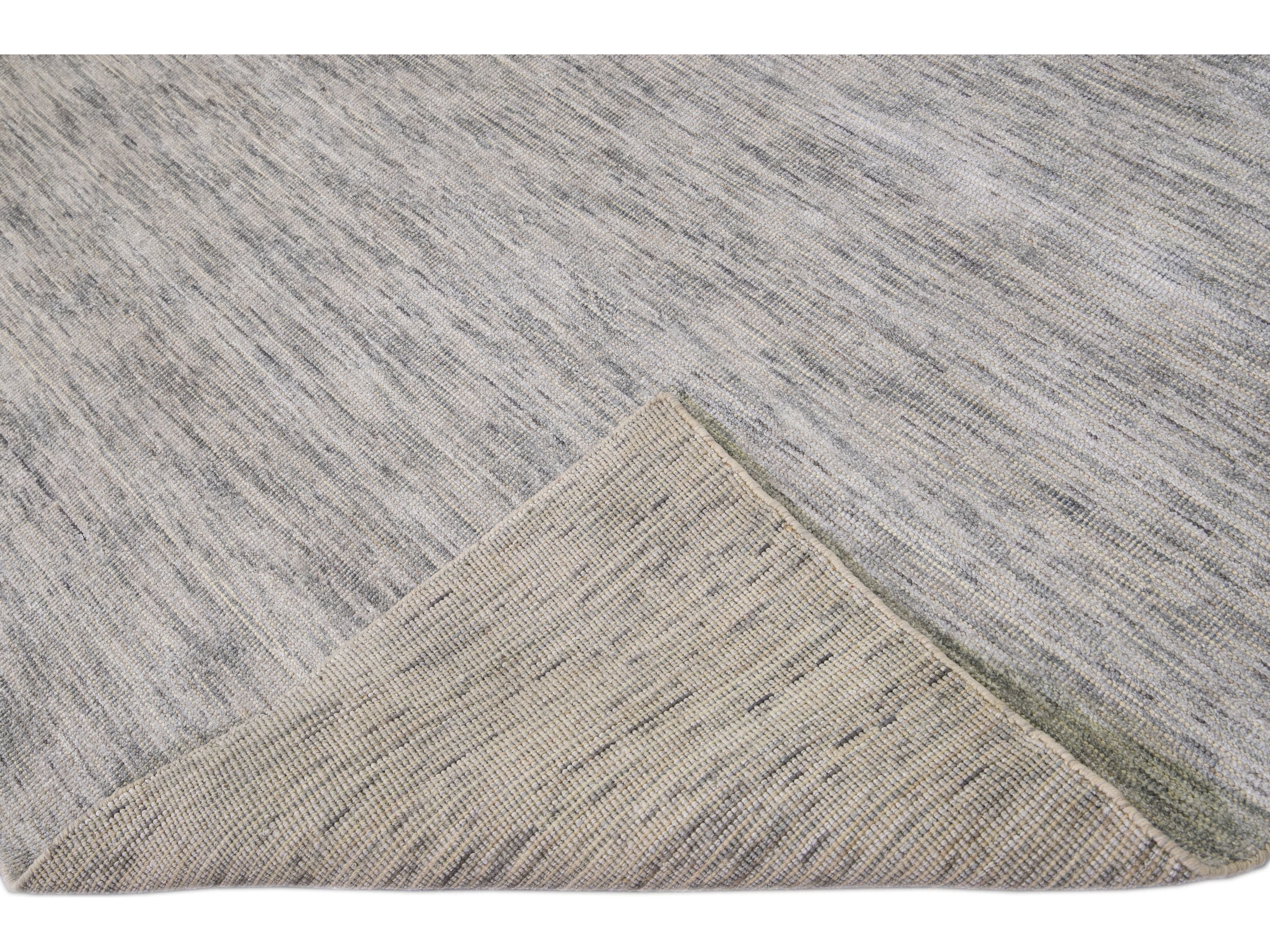 Modern Apadana's Groove Bamboo/Silk Handmade Gray Rug