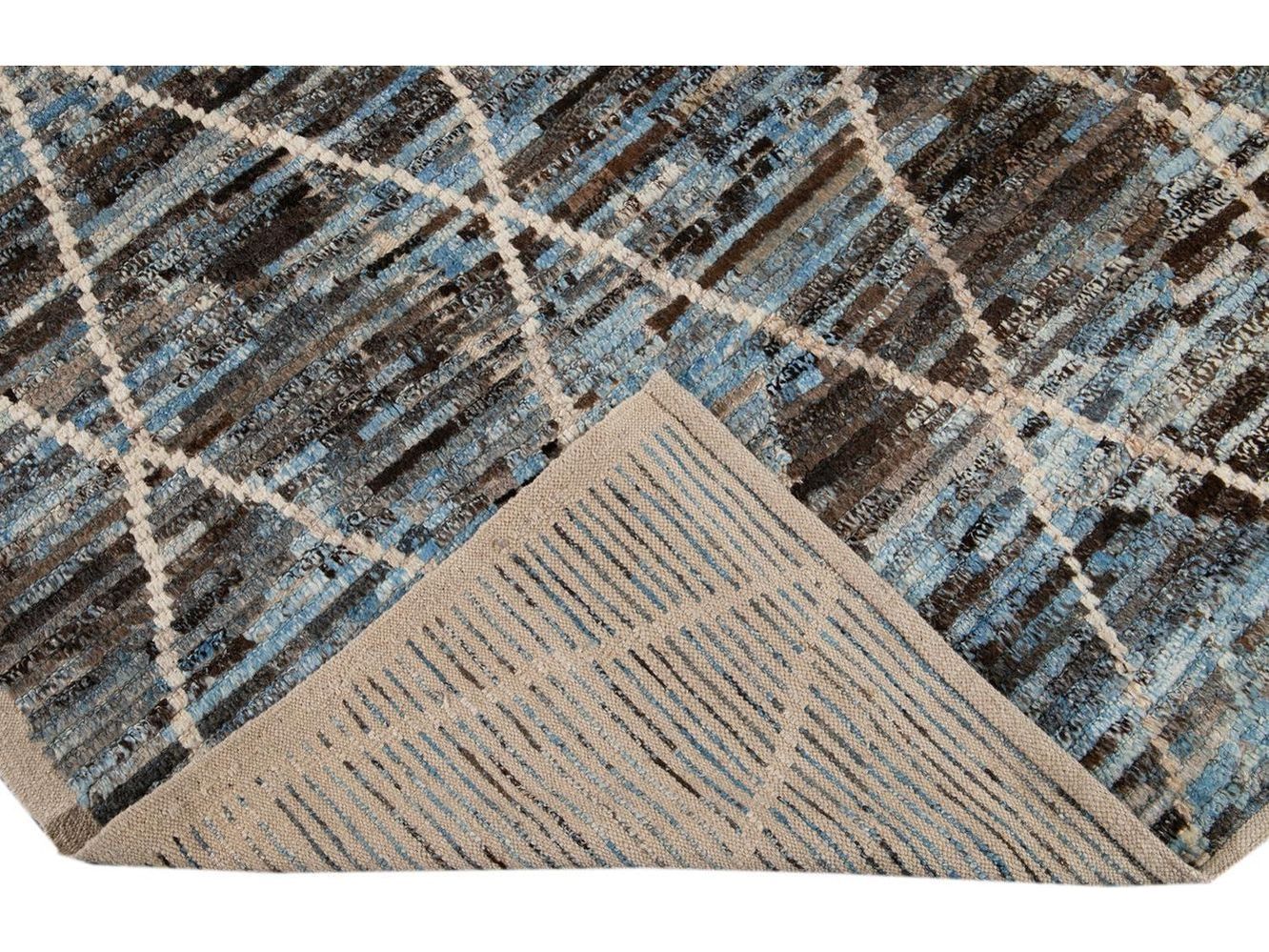 Modern Moroccan-Style Room Size Wool Rug 7 X 9