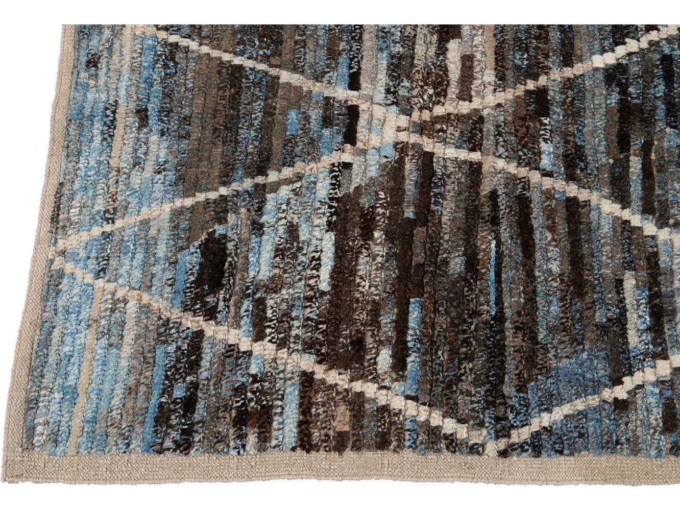 Modern Moroccan-Style Room Size Wool Rug 7 X 9