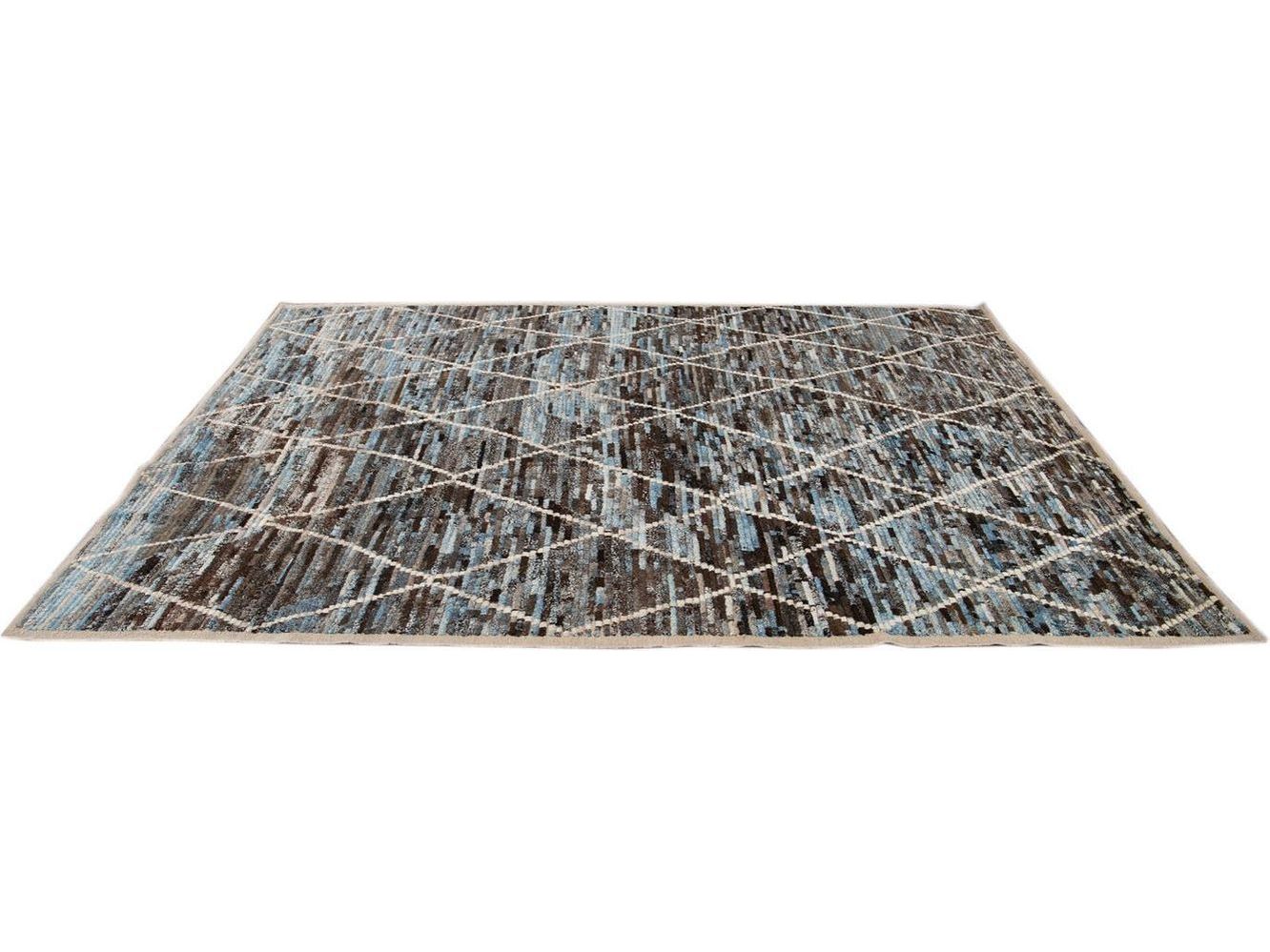 Modern Moroccan-Style Room Size Wool Rug 7 X 9