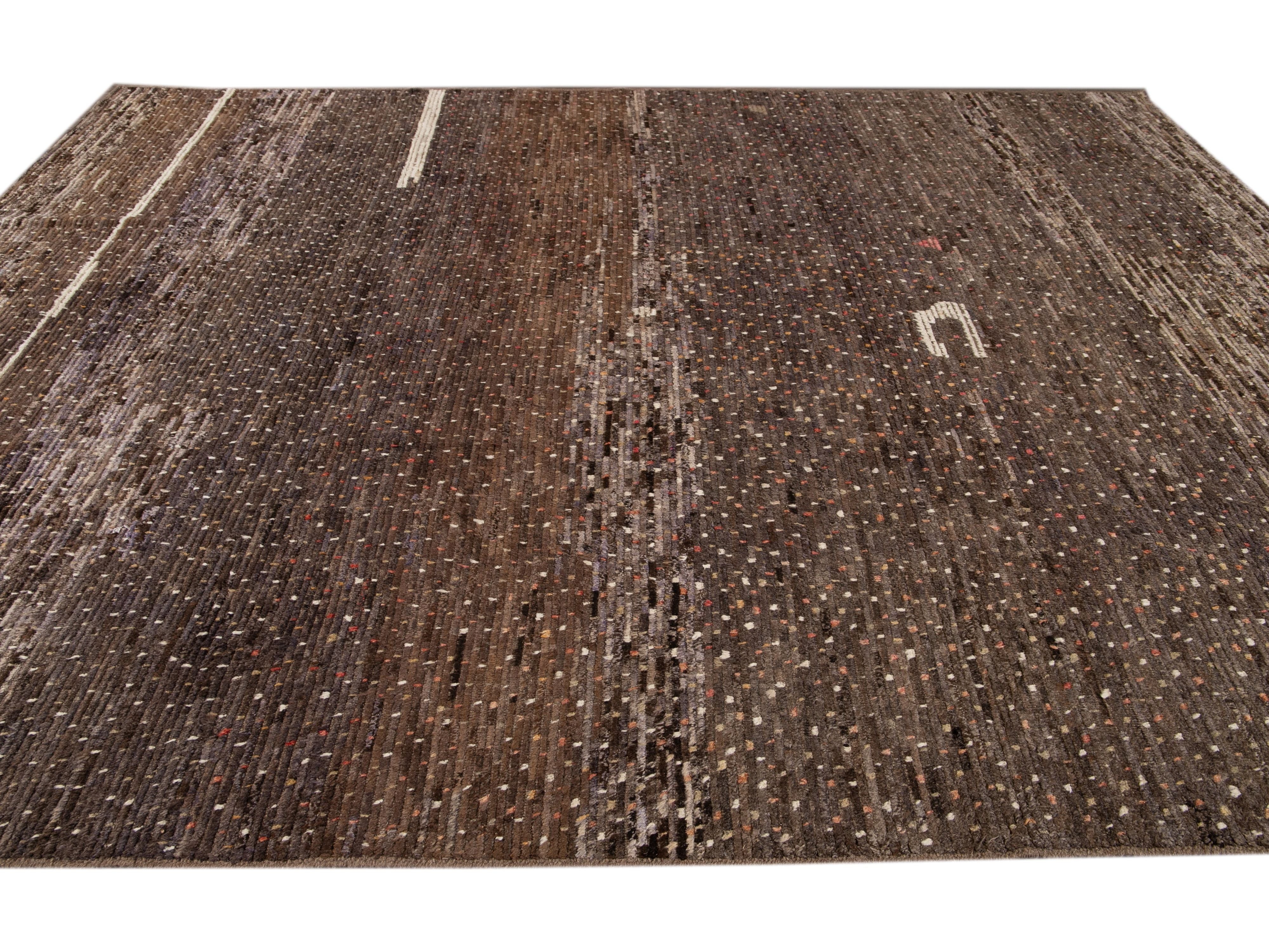 Modern Moroccan-Style Wool Rug 10 X 13