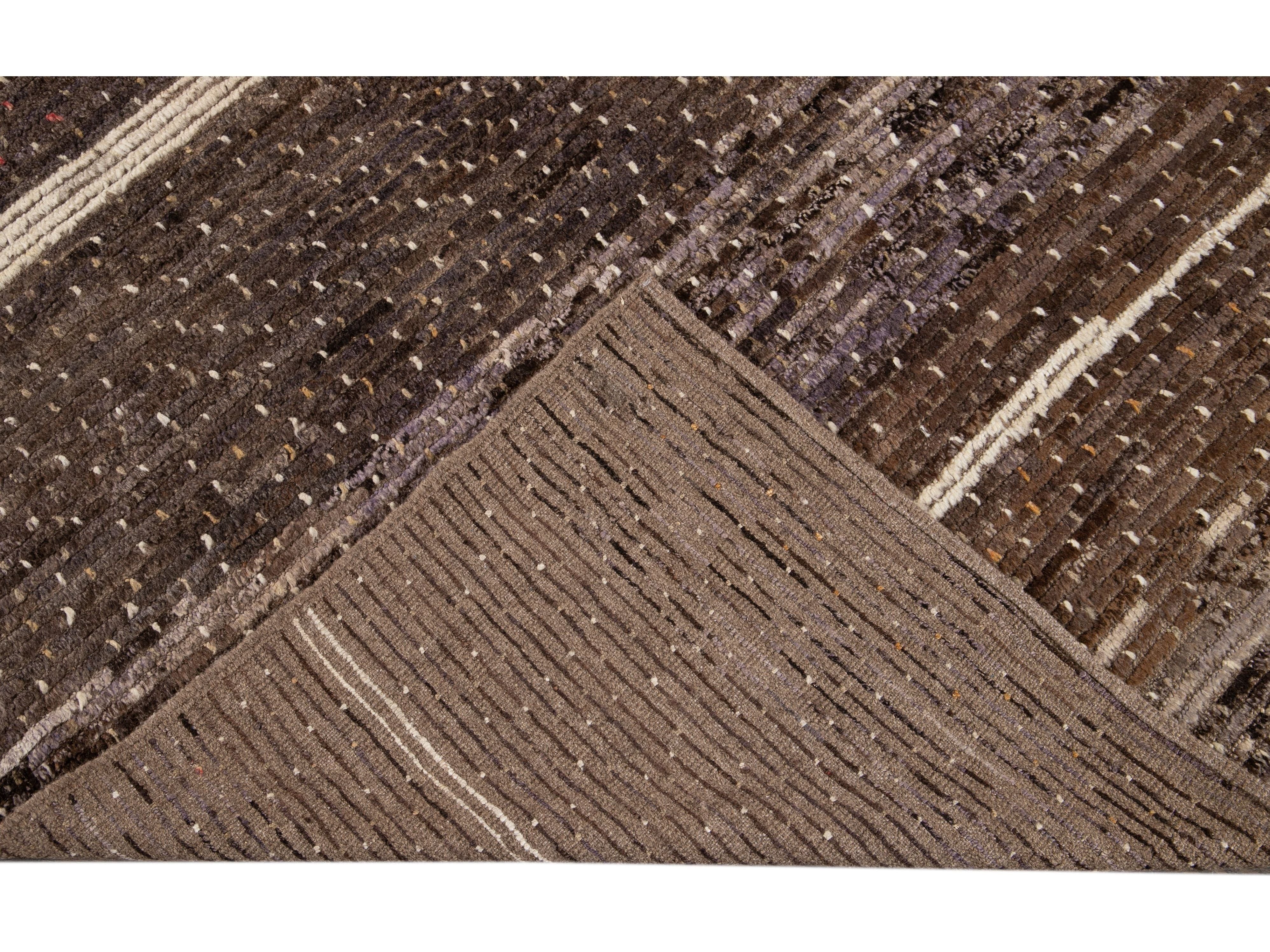 Modern Moroccan-Style Wool Rug 10 X 13