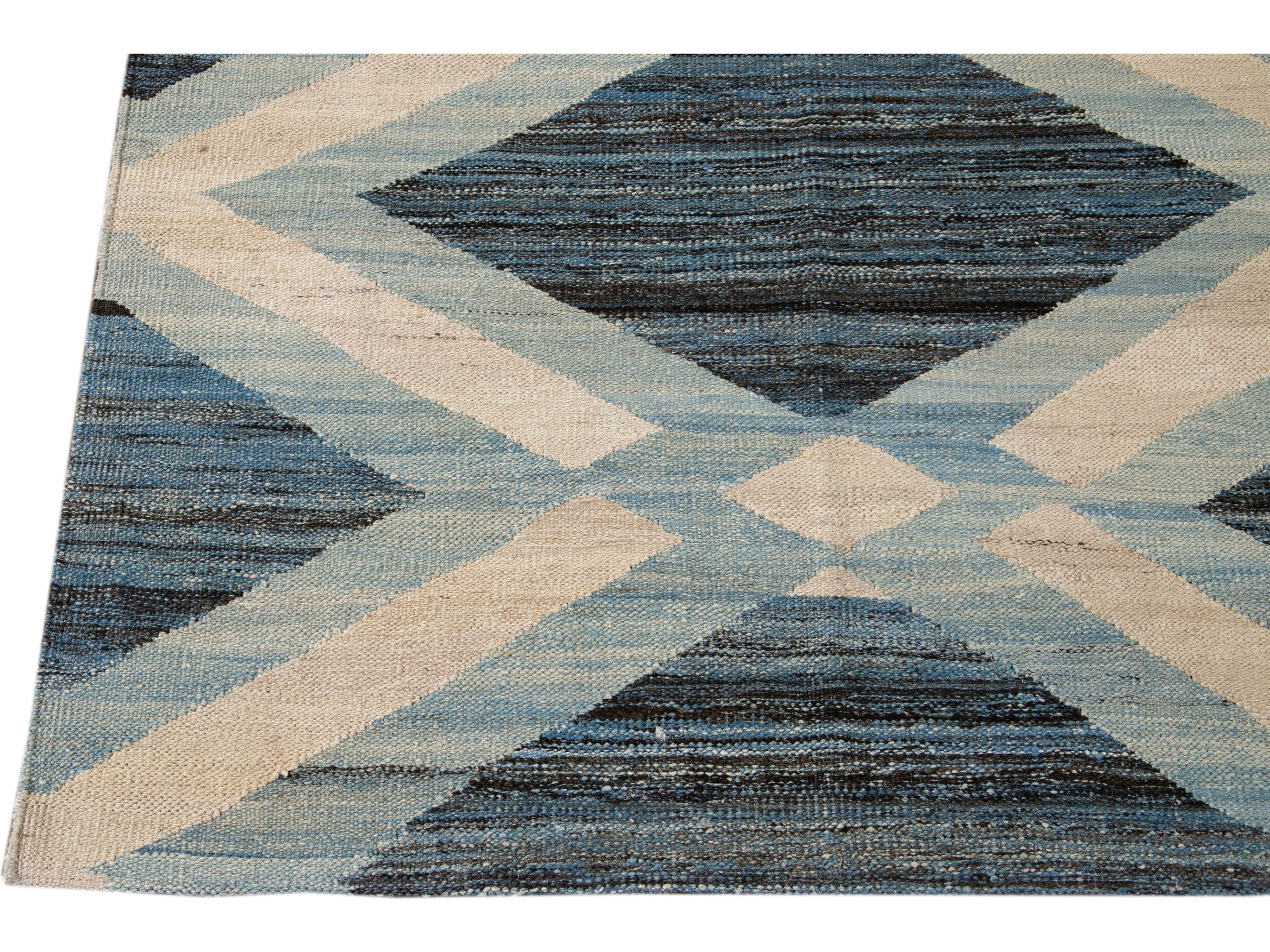 Modern Flat-Weave Wool Rug, 9 X 12
