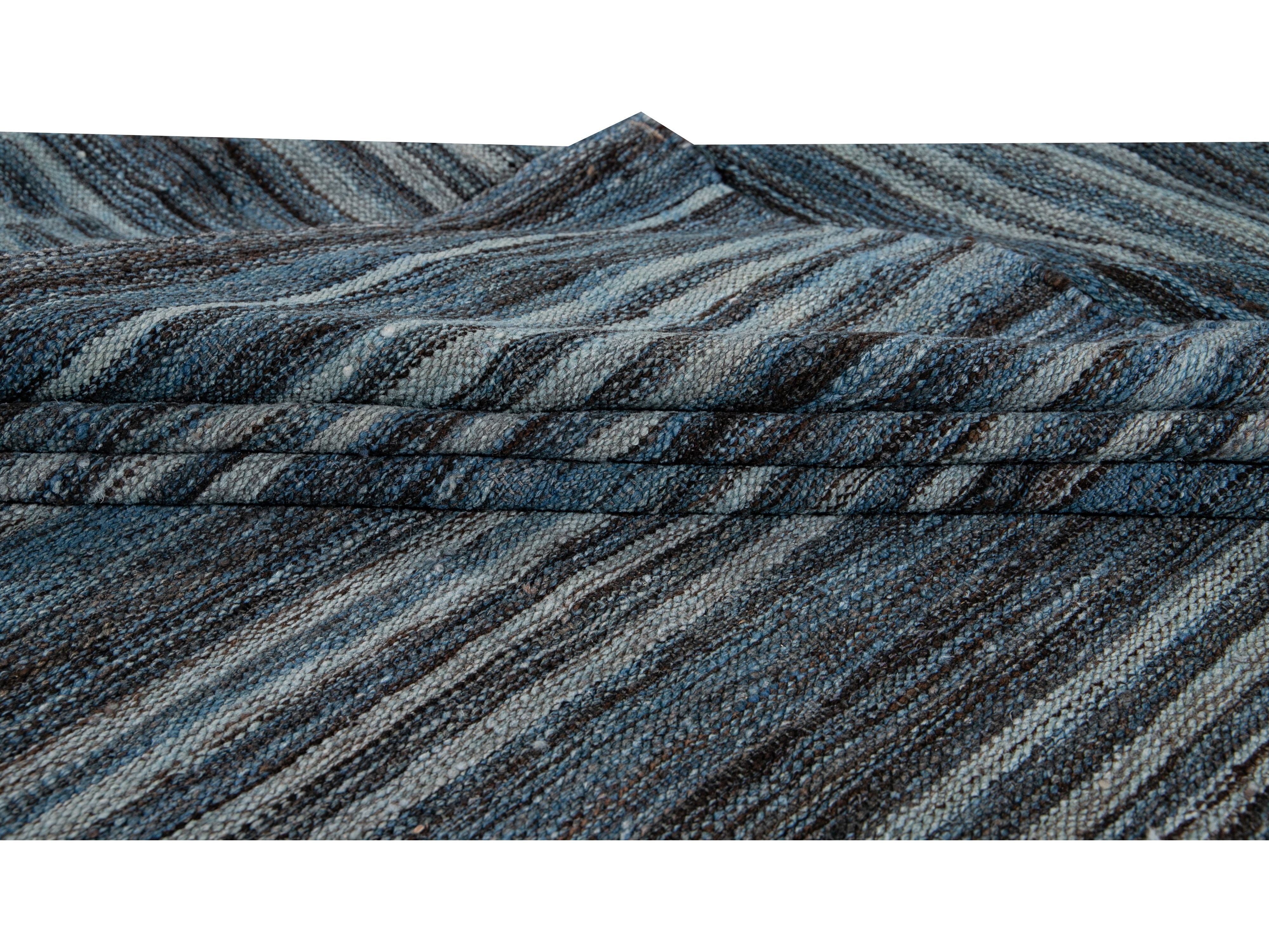 Modern Striped Flat-Weave Wool Rug 9 X 10