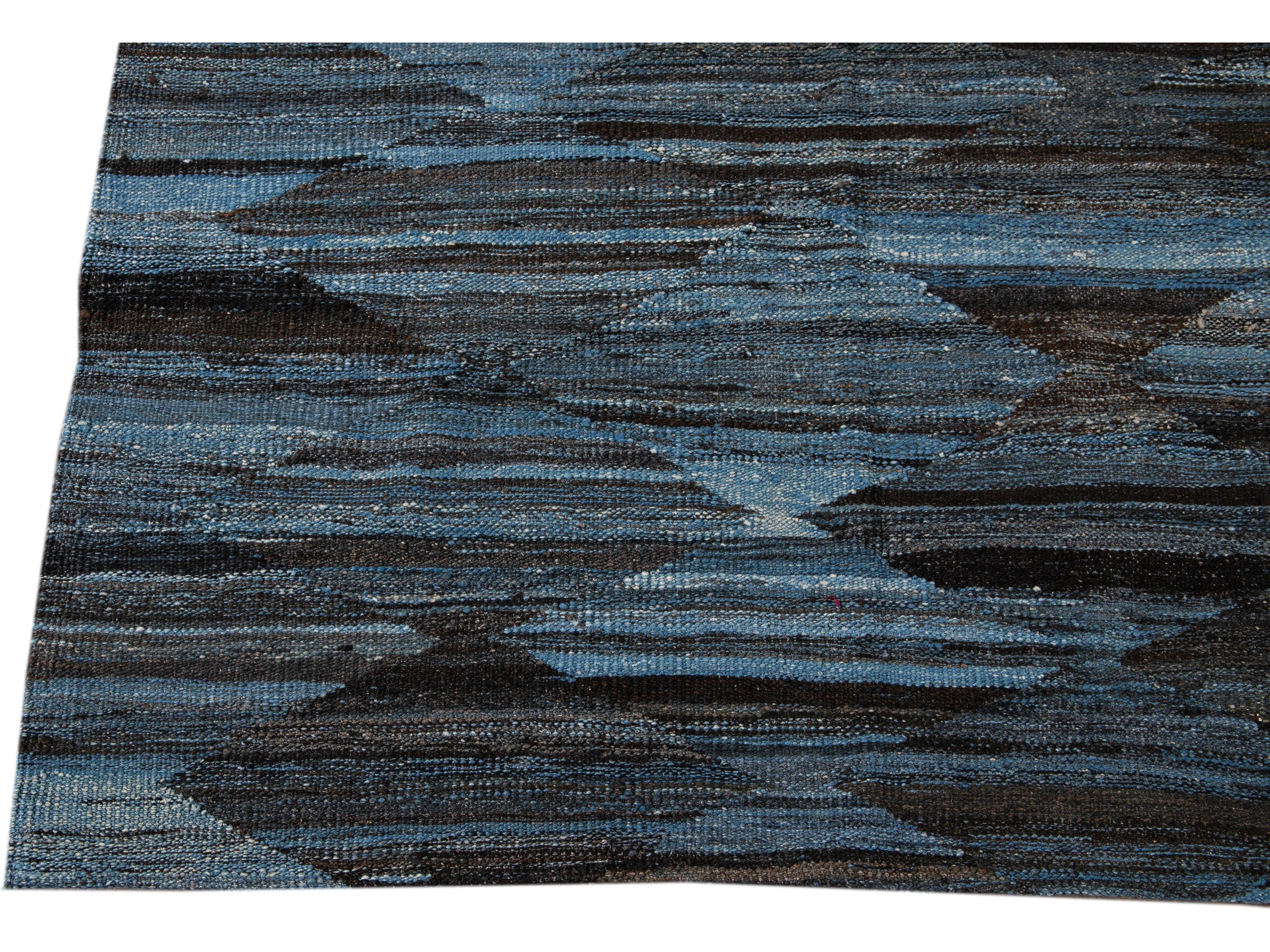 Modern Flat-Weave Wool Rug, 9 X 12