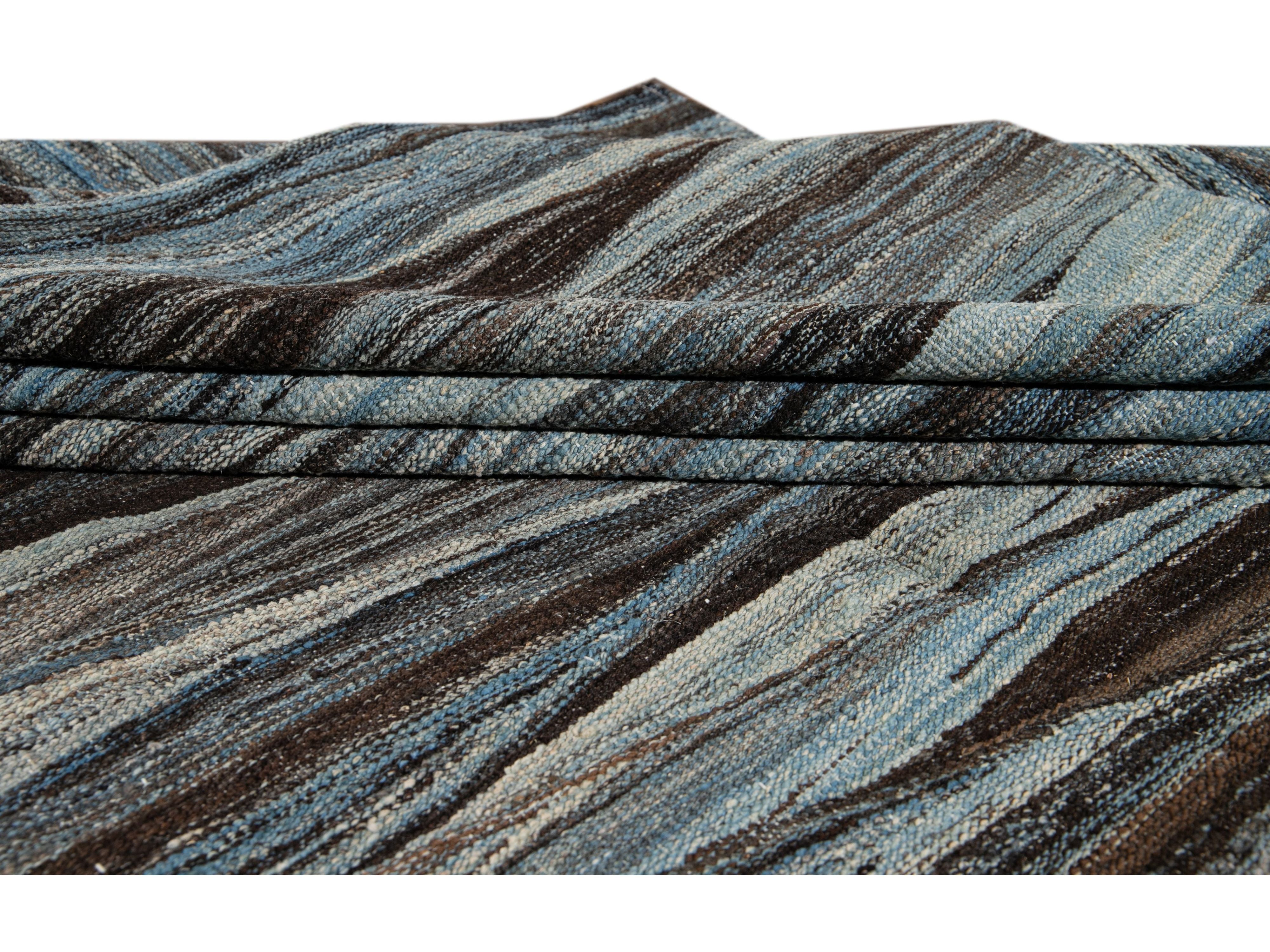 Modern Flat-Weave Wool Rug 9 X 12