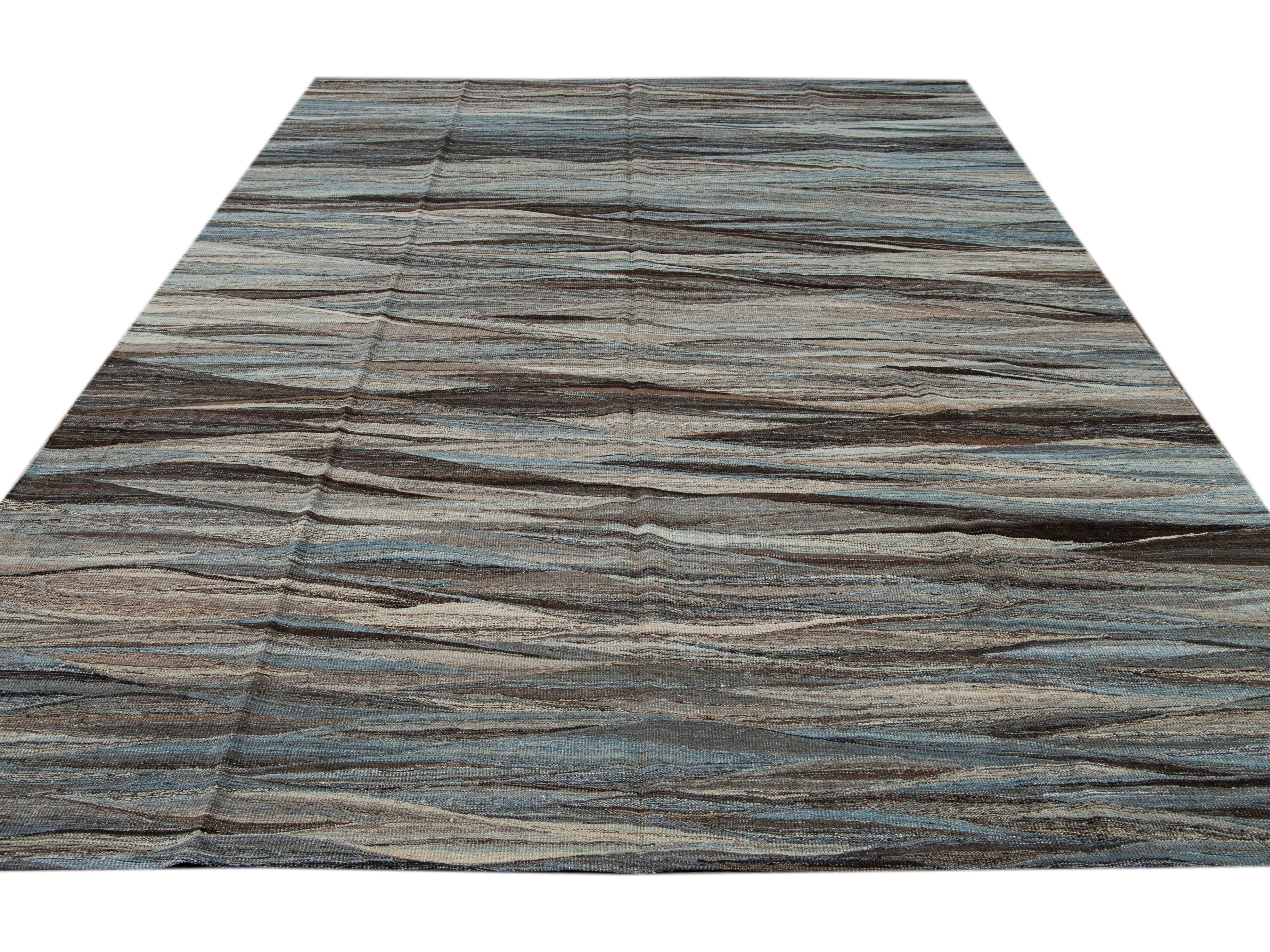 Modern Flat-Weave Wool Rug 9 X 12