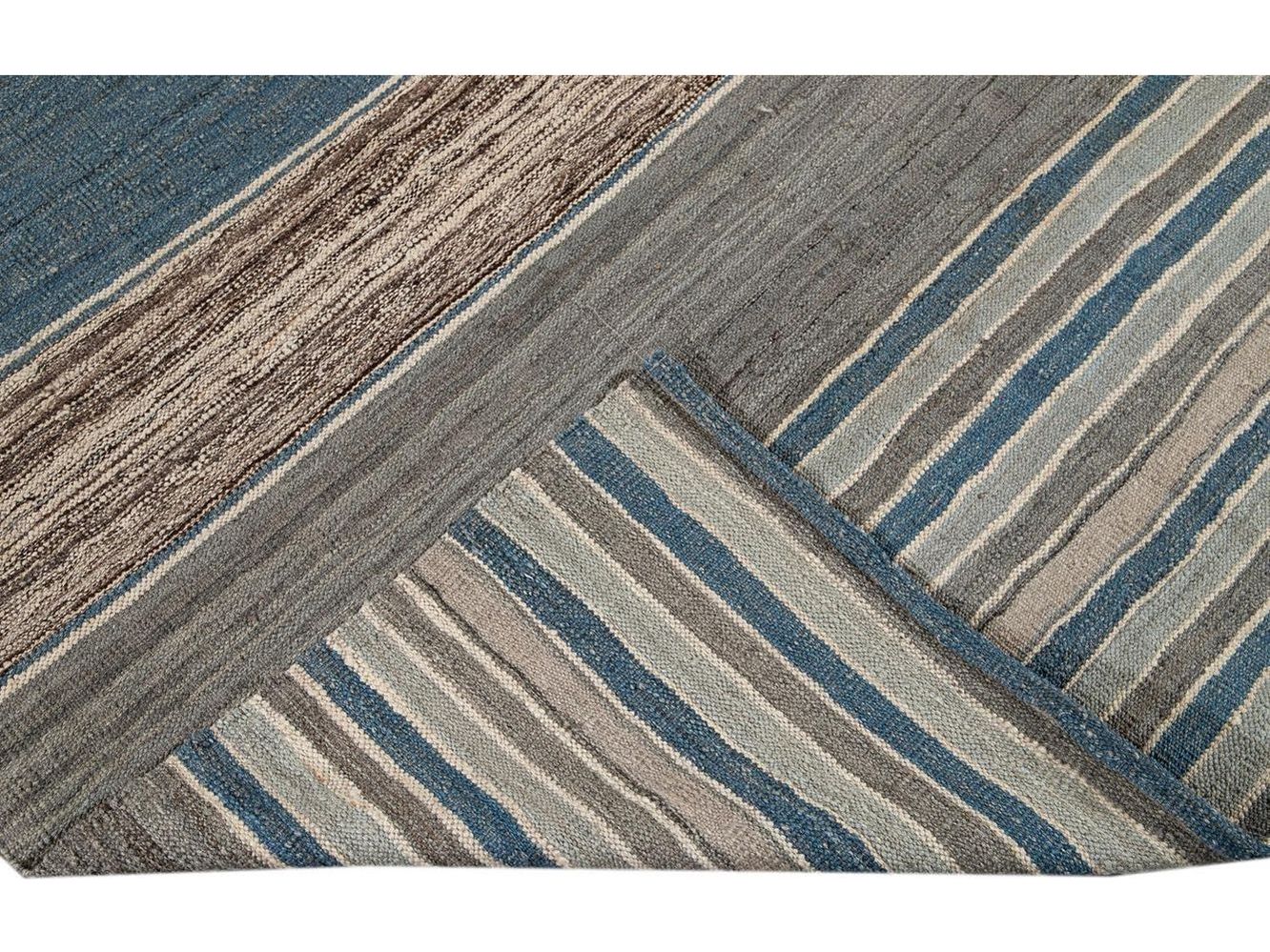 Modern Flat-Weave Kilim Striped Wool Rug 9 X 12