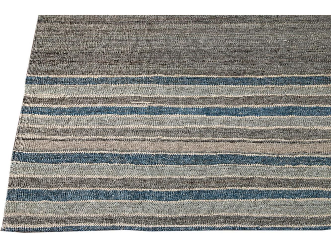 Modern Flat-Weave Kilim Striped Wool Rug 9 X 12