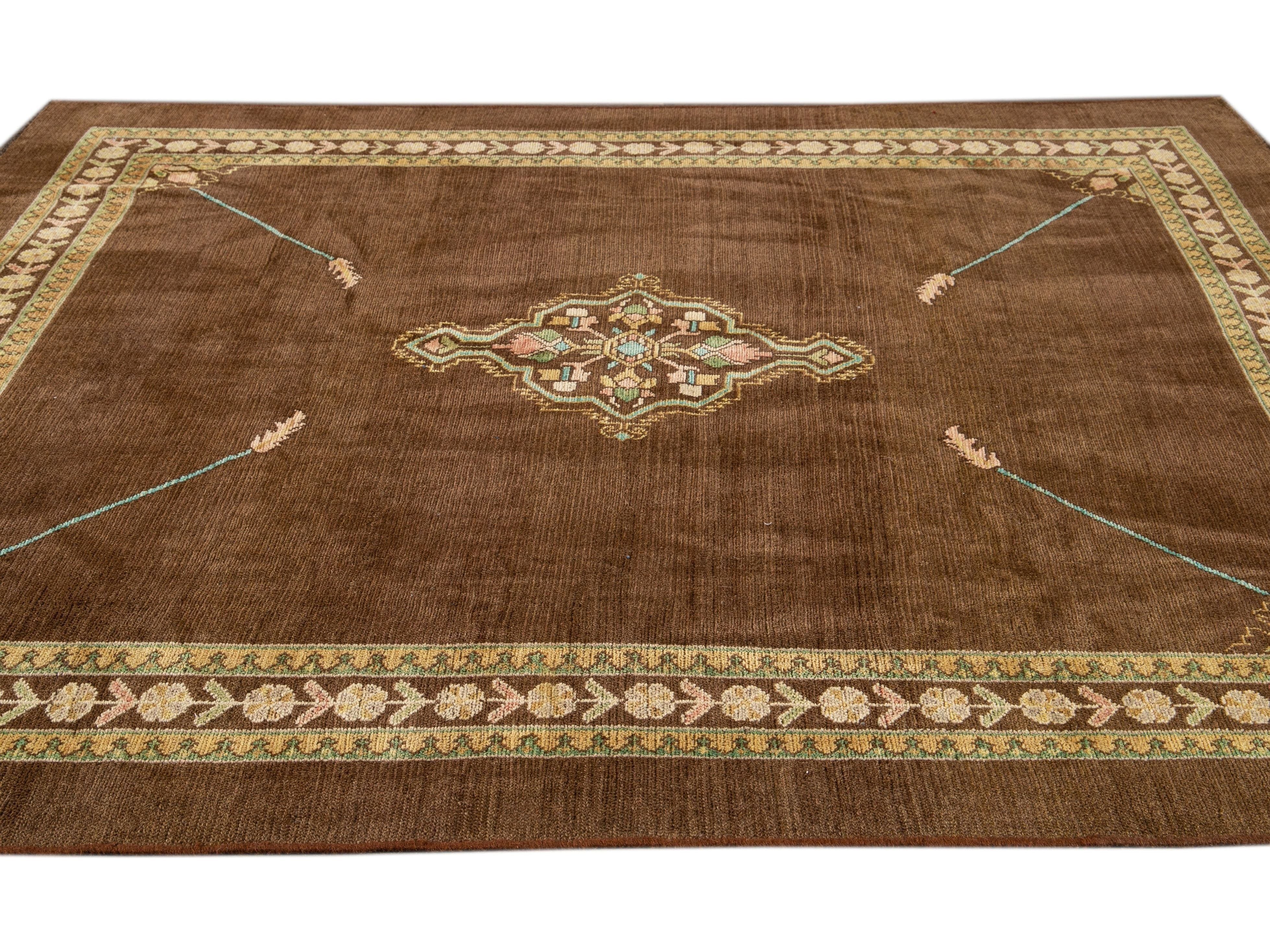 Modern Revival Wool Rug 7 X 8