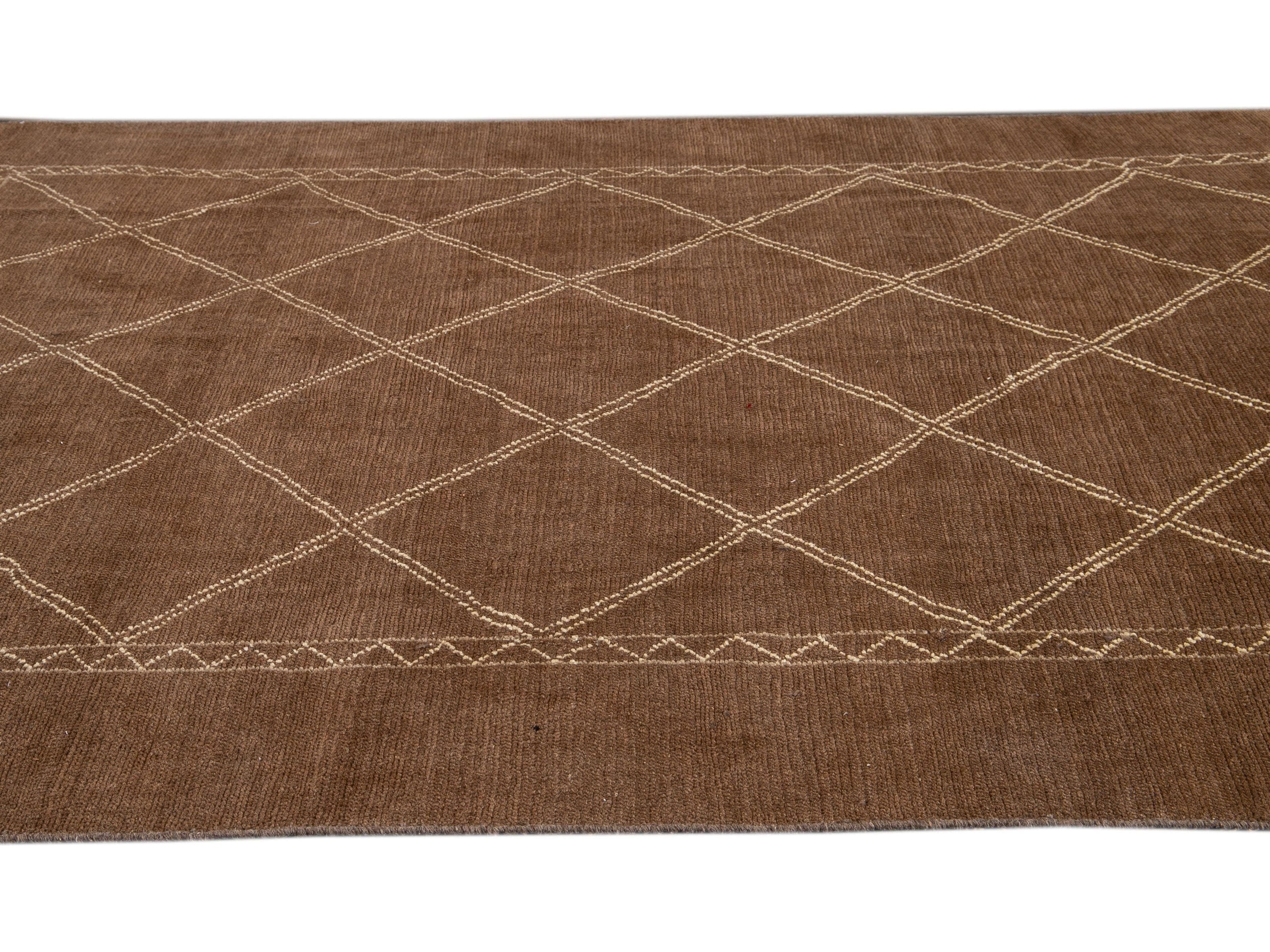 Modern Moroccan Wool Rug 7 X 10
