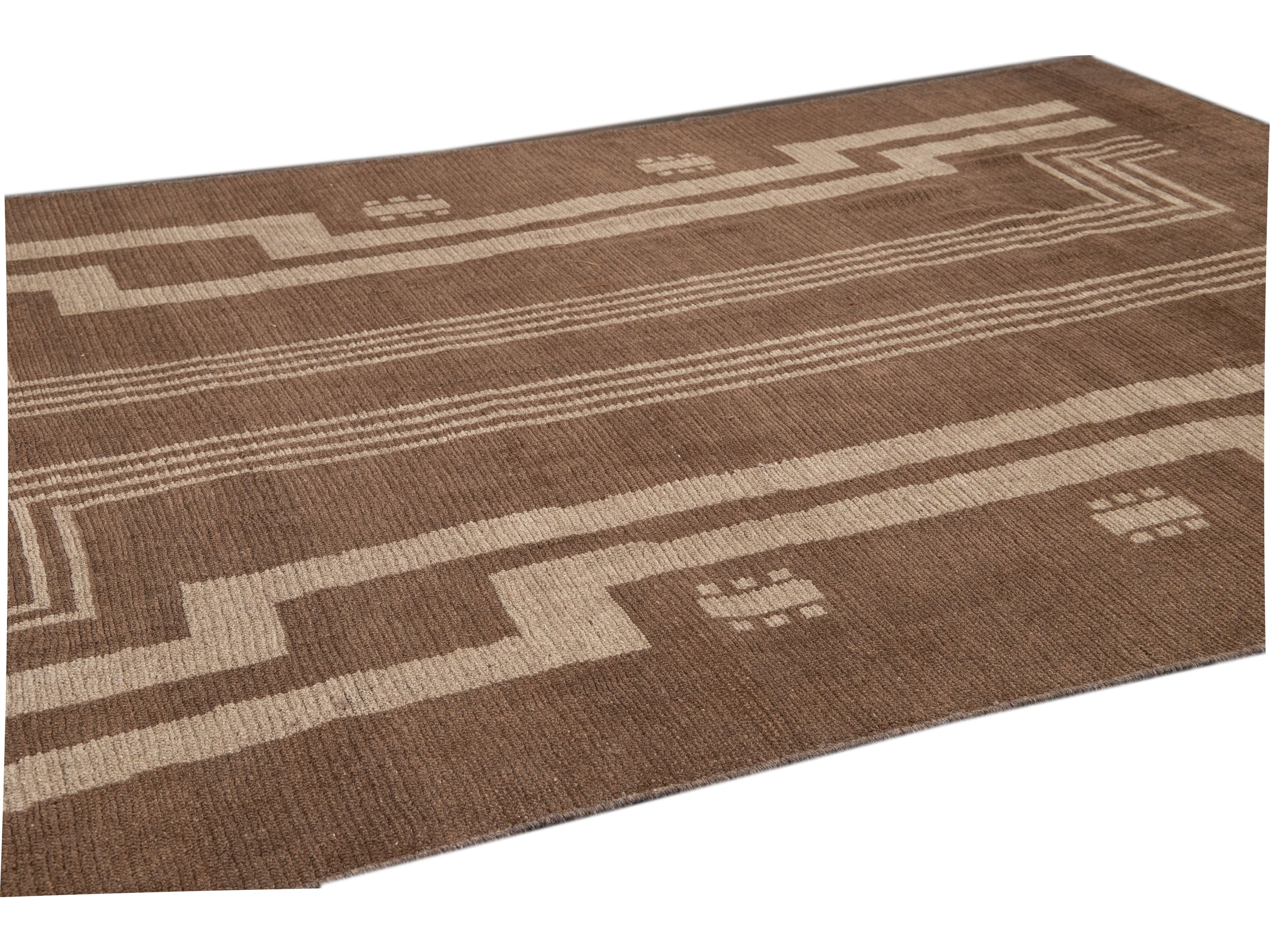 Modern Deco Style Wool Rug 7 X 10