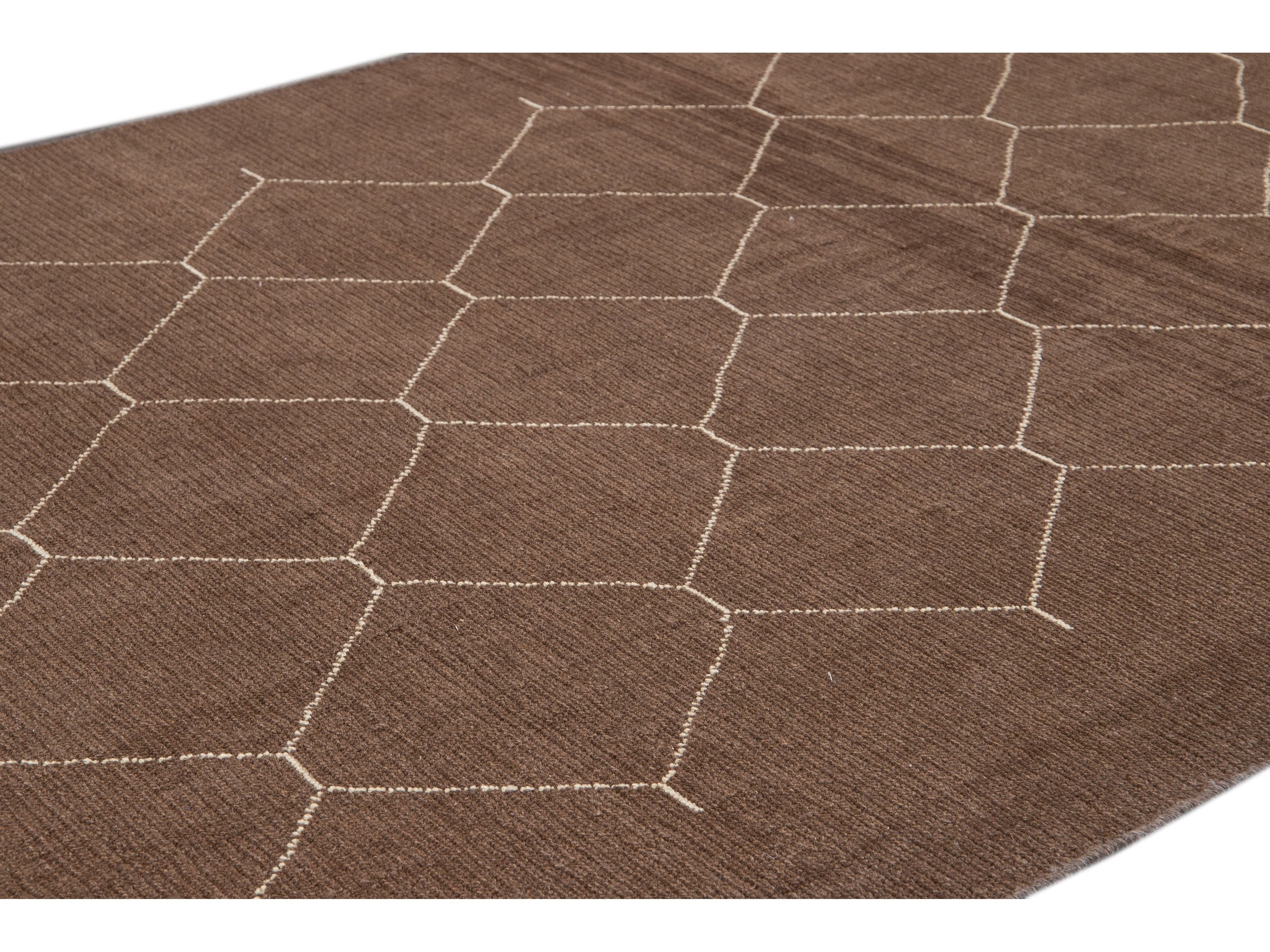 Modern Moroccan Wool Rug 7 X 10