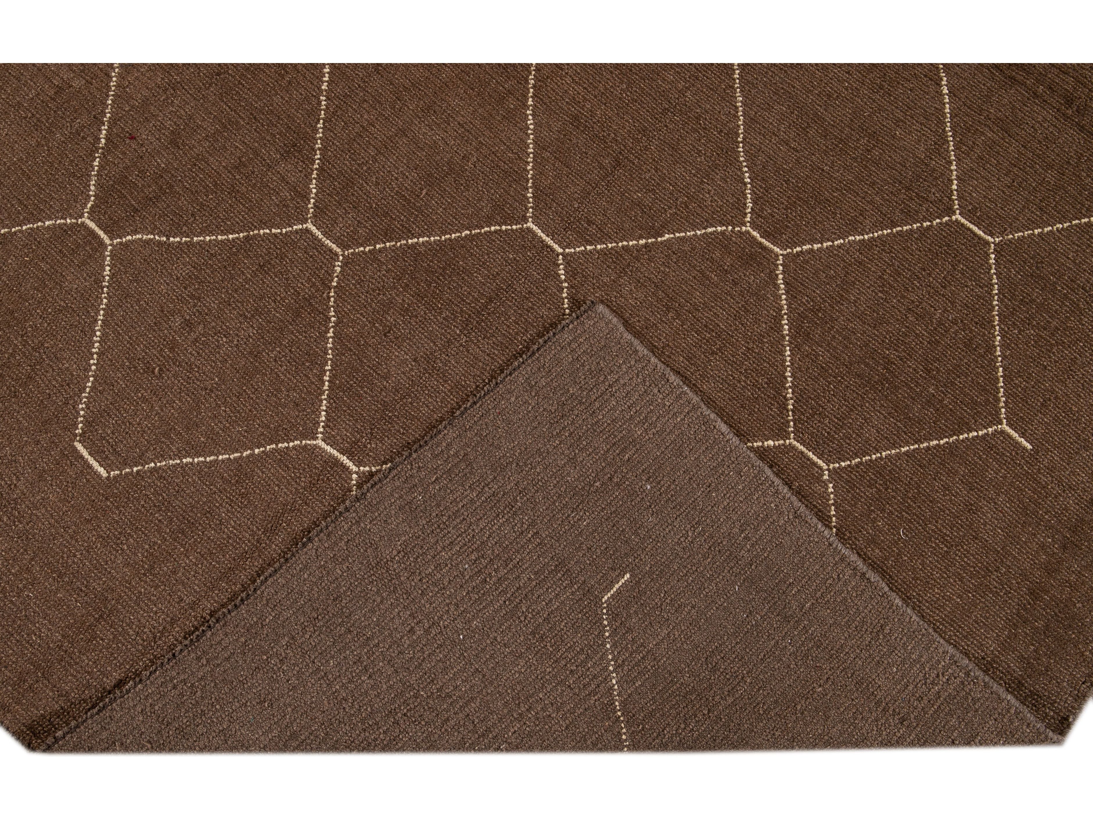 Modern Moroccan Wool Rug 7 X 10