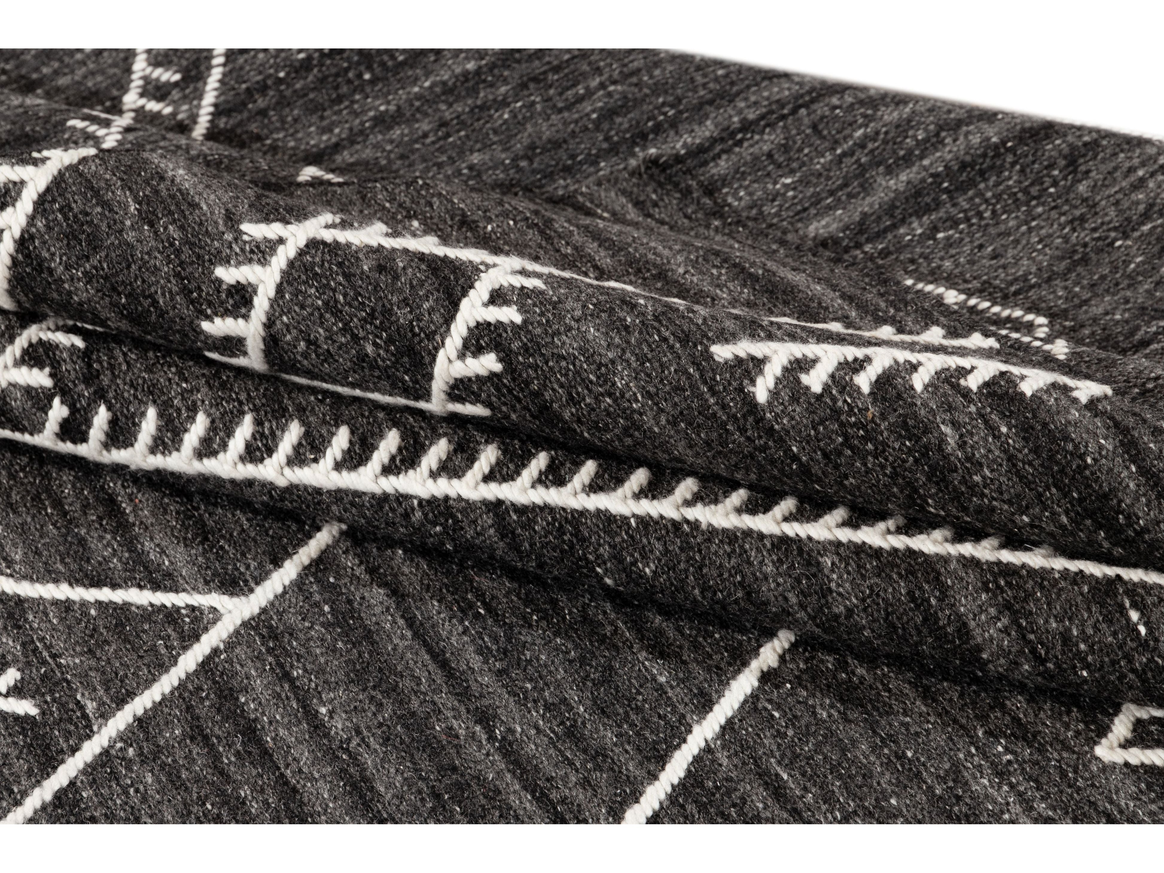 Apadana's Nantucket Collection Flatweave Kilim Coastal Designed Black Wool Rug