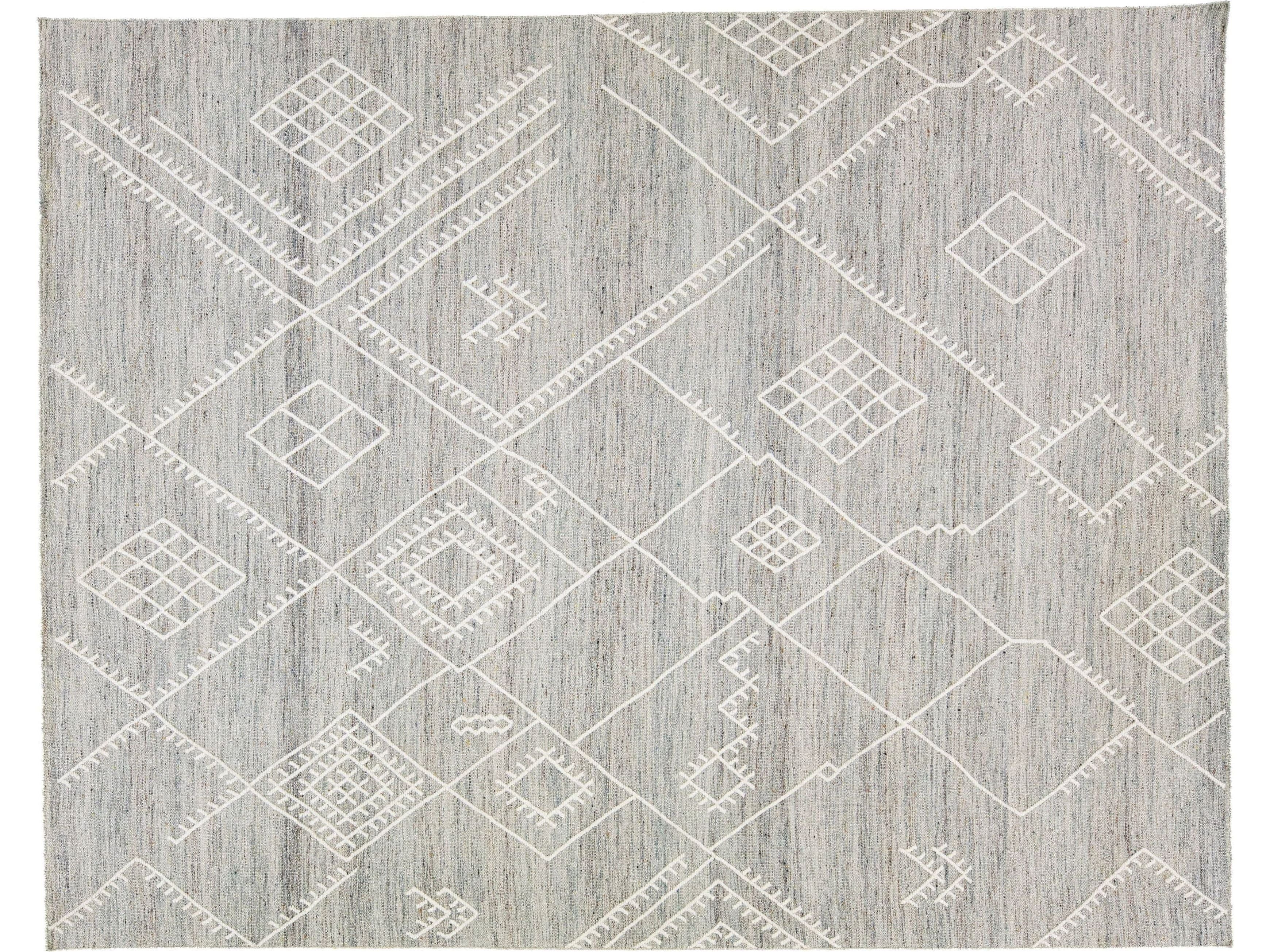 Gray Apadana's Nantucket Collection Flatweave Kilim Coastal Designed Wool Rug