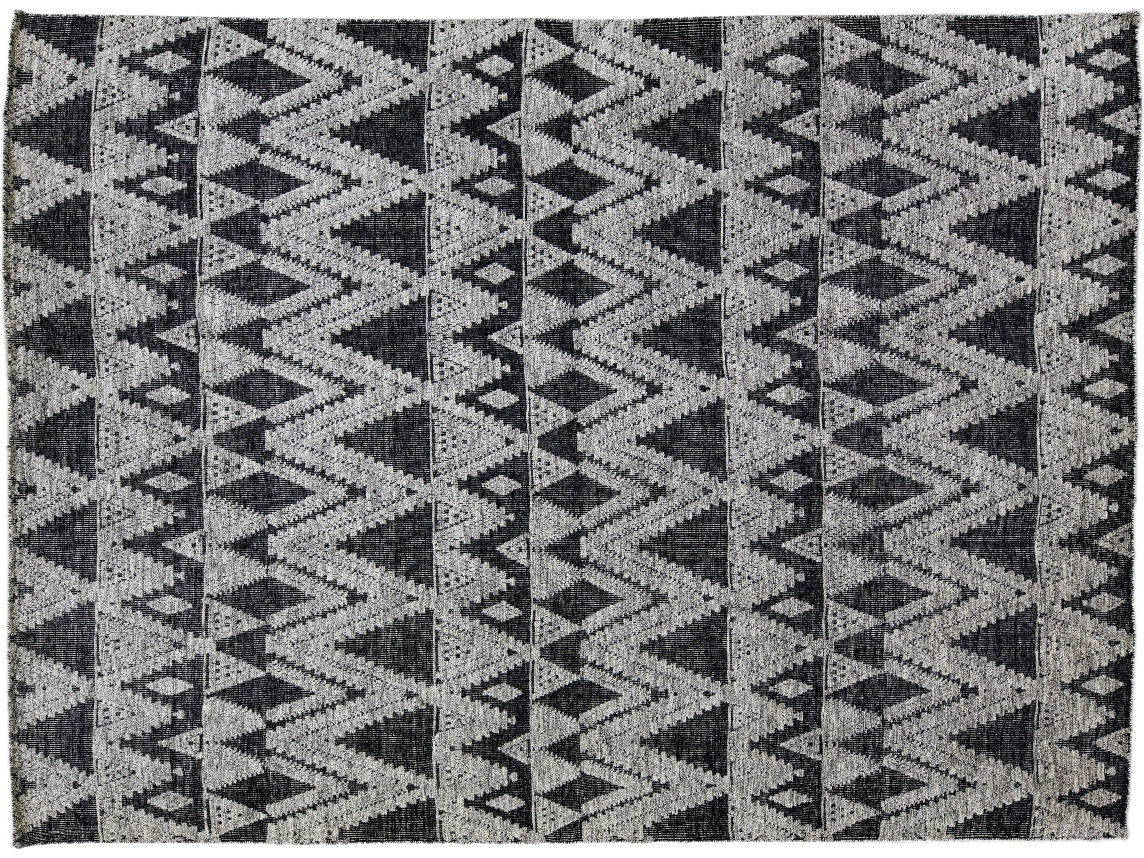 Gray Modern Apadana's Safi Collection Handmade Geometric Oversize Wool Rug