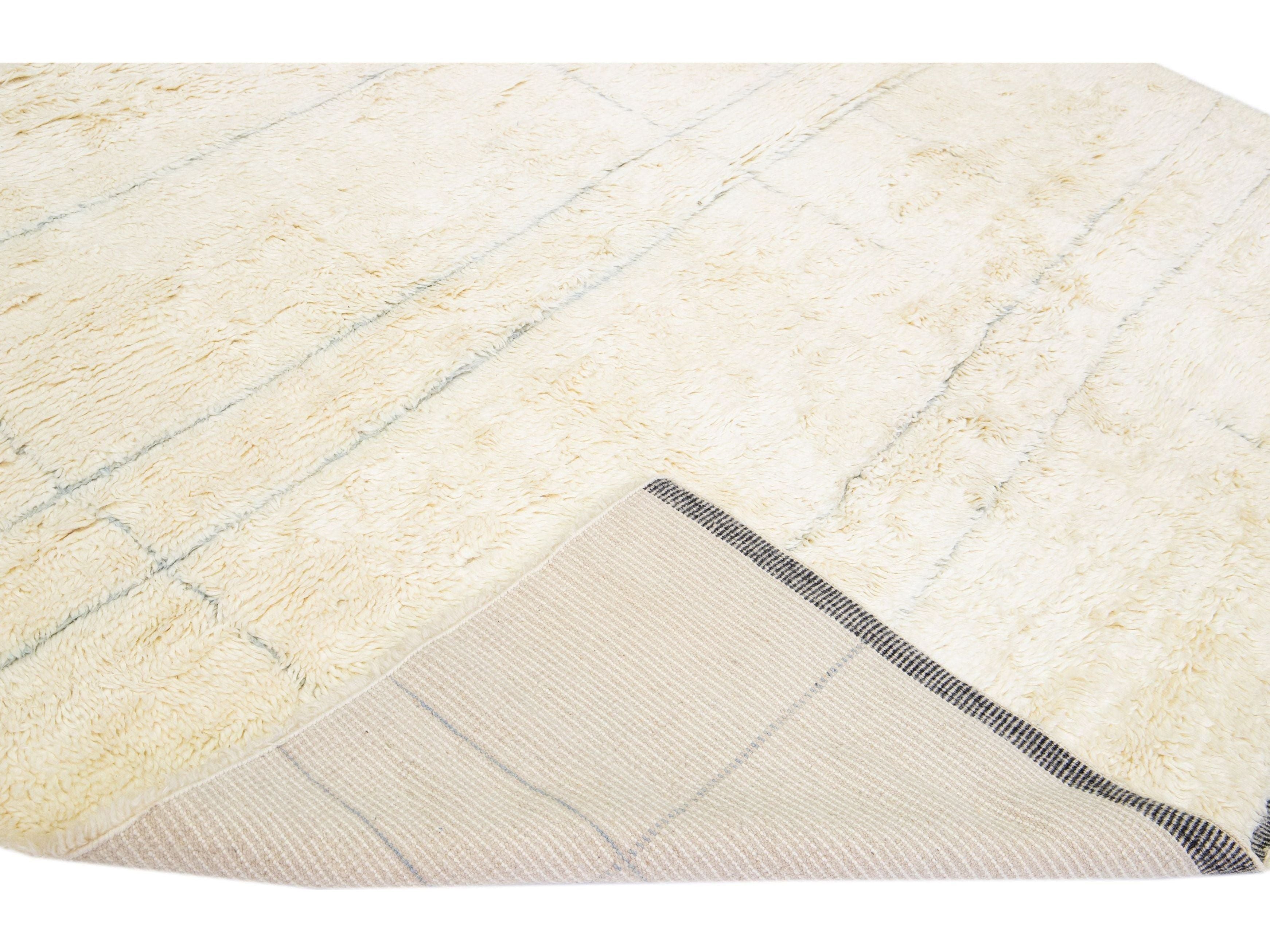 Modern Moroccan Style Ivory Handmade Wool Rug With Geometric Design