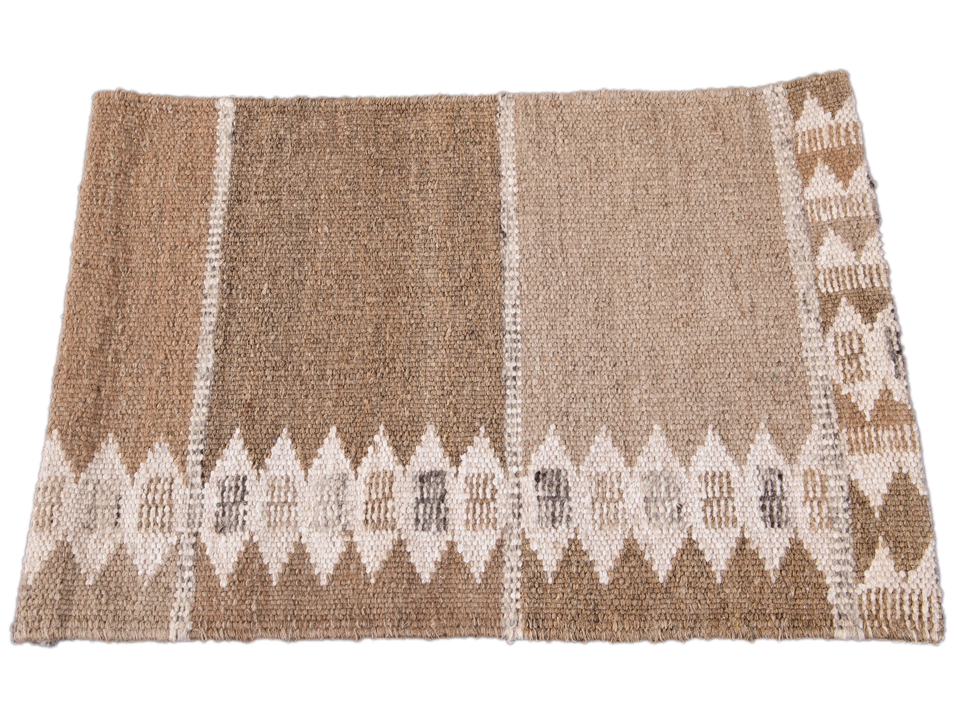 Wool Scandinavian-style Kilim Custom Rug